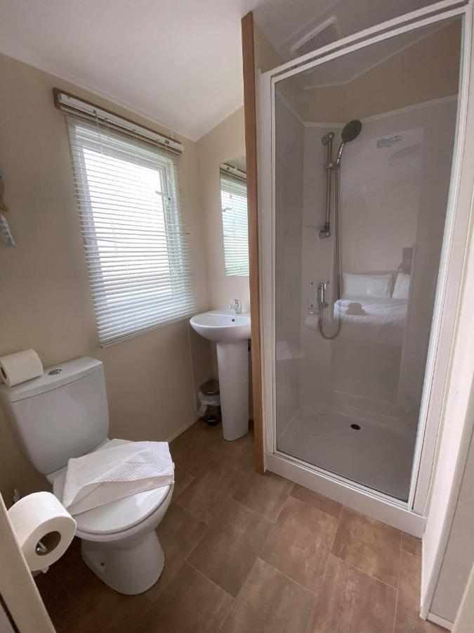Holiday In Caravan Millom Exterior foto