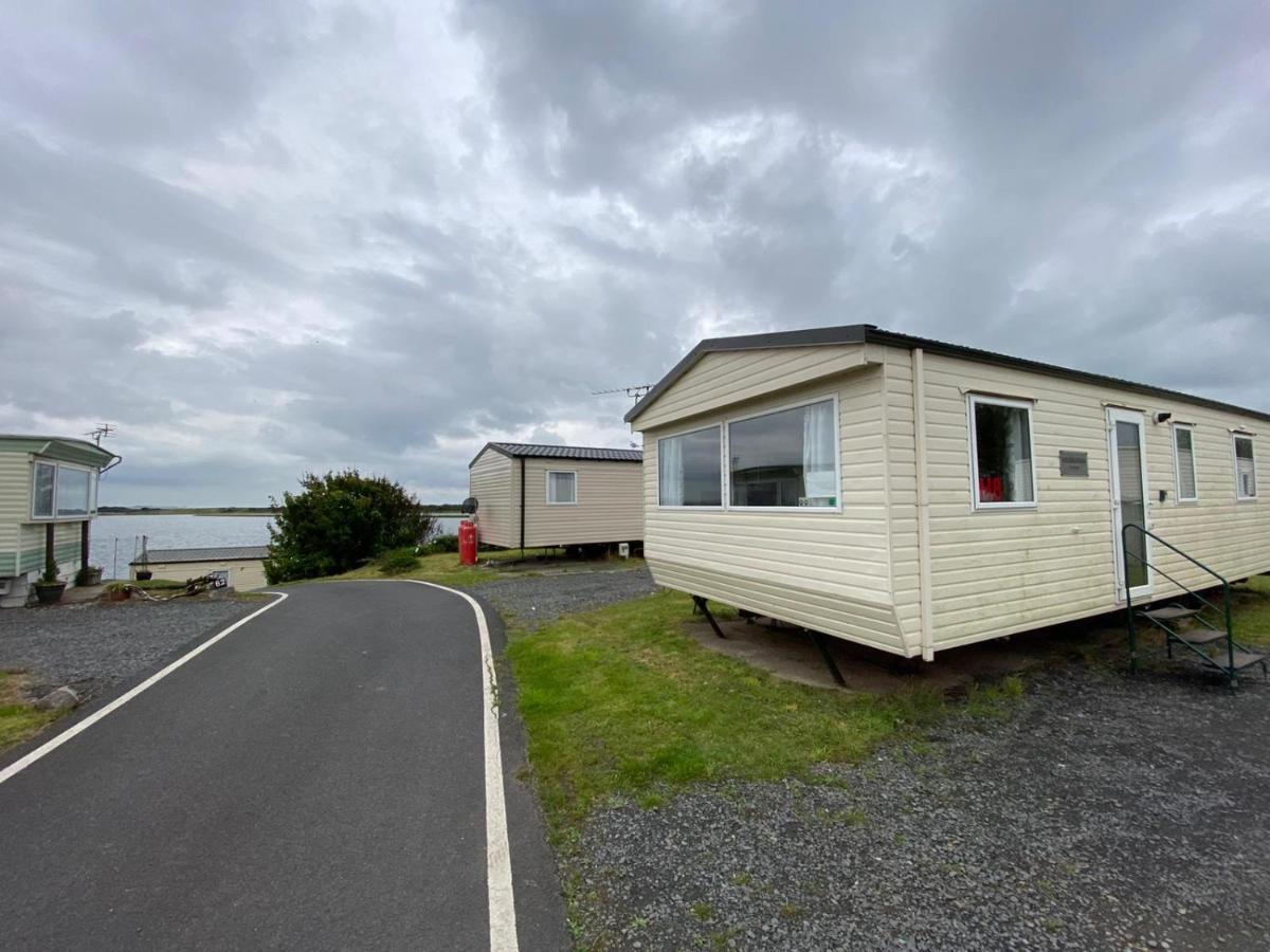Holiday In Caravan Millom Exterior foto